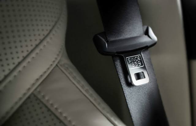 Three-point safety belt by Volvo